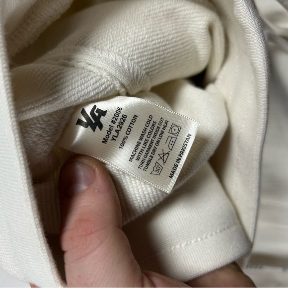 Young La BAGGY Sweatpants Comfort Unisex XL Joggers Cream NEW With TAGS - Picture 7 of 10